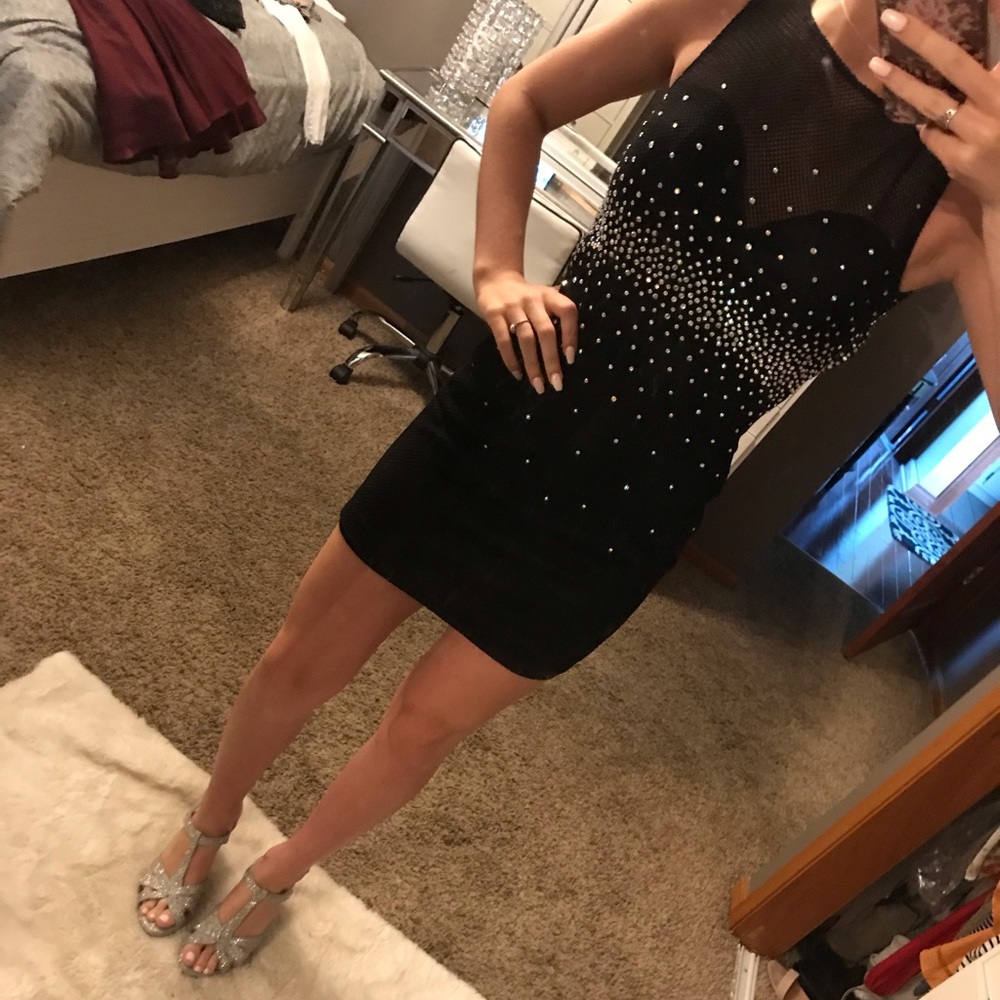 Body con homecoming dress.